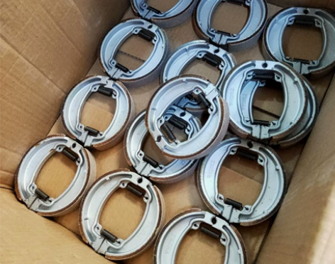 适用五羊本田踏板车125C/WH125后刹...