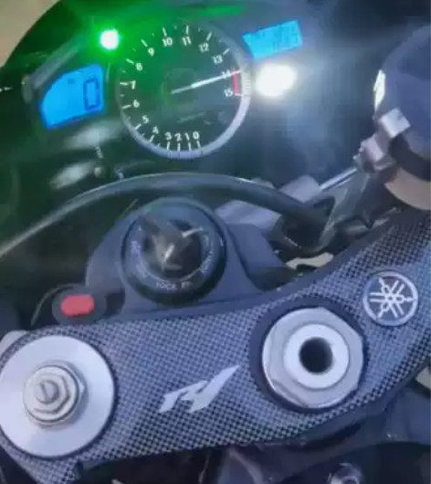 已售………08年雅马哈R1车况完美，喜欢的...