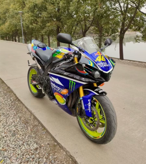 雅马哈R1 整车拆车件 拆配件卖 大灯 仪...