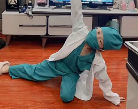 儿童医生护士白大褂zui美逆行者演出服角色...