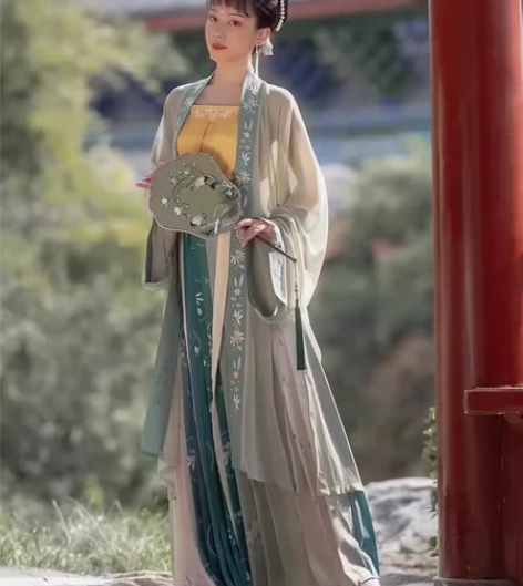 全新汉服宋制三件套包邮 原价126现在90...