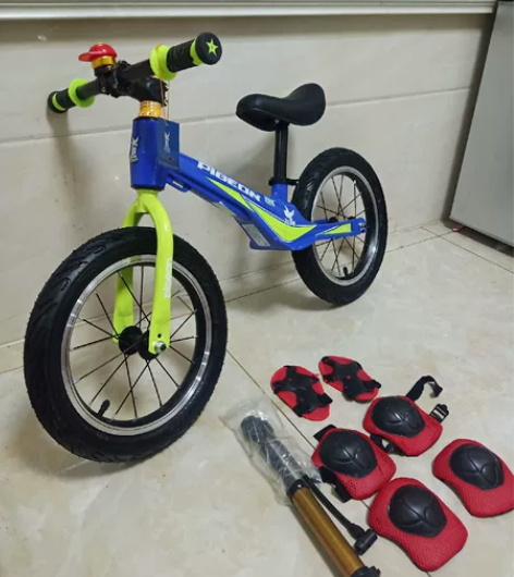 全新飞鸽正品儿童平衡车无脚踏12寸14寸滑...