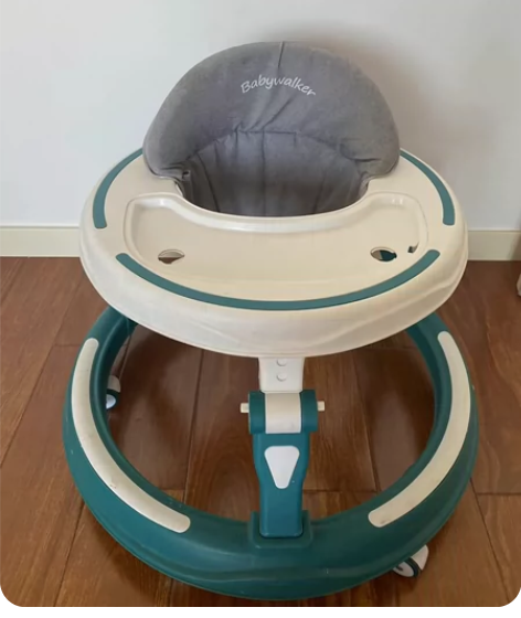 婴儿学步车，8成新，质量非常好的那种，闲置...