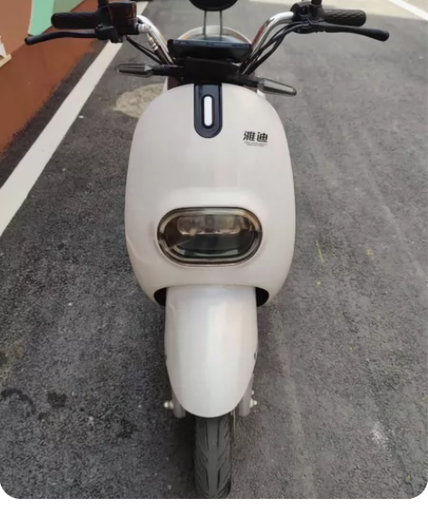 个人自用雅迪小龟电动车转让 新款小龟电动车...