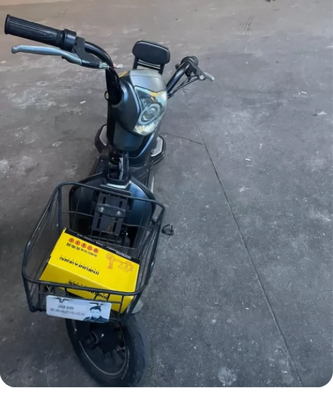 雅迪电动车60v12a五块电池，不用了，出...