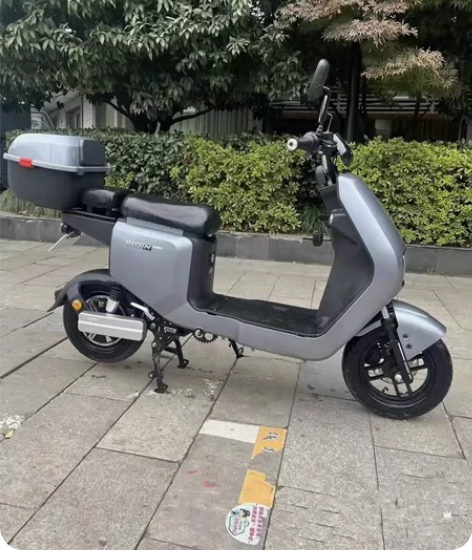 杭州同城转手一台台铃新国标二手电瓶车，车子...