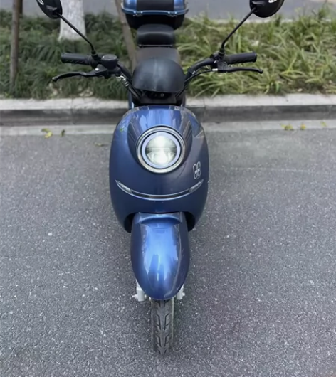 转!二手新国标9成新电动车,带黄牌,车子好...