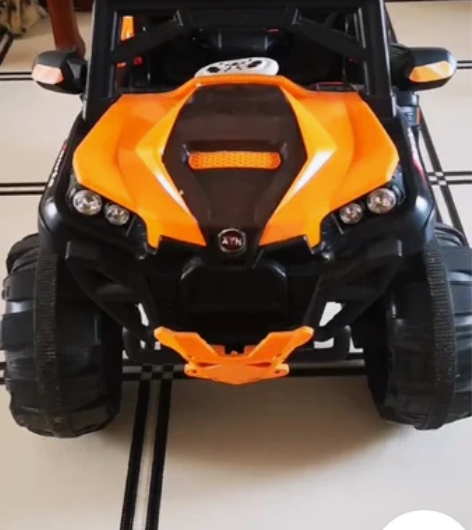 孩子小的时候给孩子买的大汽车，9.5成新，...