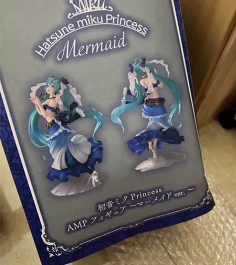 初音手办 仅拆开盒子看里面没动过 很新很新...