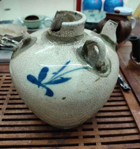 青花 明清时期，自鉴。所见所得，售出不退。...