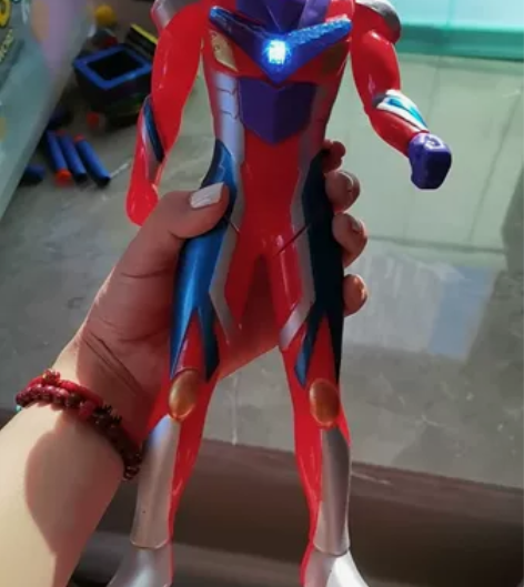 音乐奥特曼 不包邮 同城可自取几乎全新￥1...