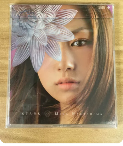 CD，中岛美嘉。STARS 有侧标，盒子与...