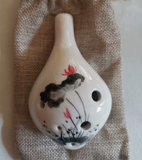 全新陶笛，配挂绳。店里九十买的，已自刀。 ...