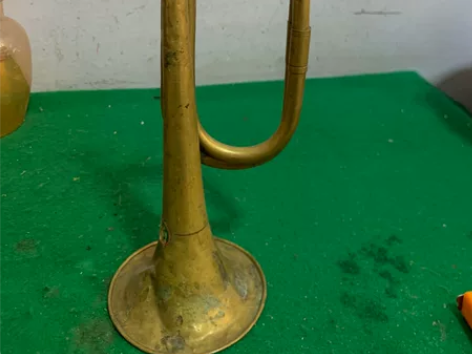 老号铜号老货怀旧7080年代老式冲锋号展示...