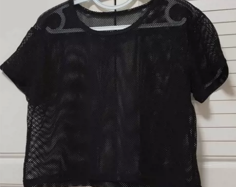 黑色网衫 感兴趣的话点“我想要”和我私聊吧～