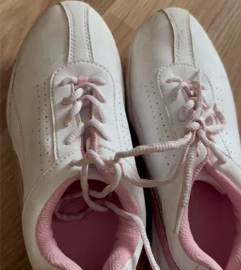 37码高尔夫球鞋,穿过三四次,下过一次场。...