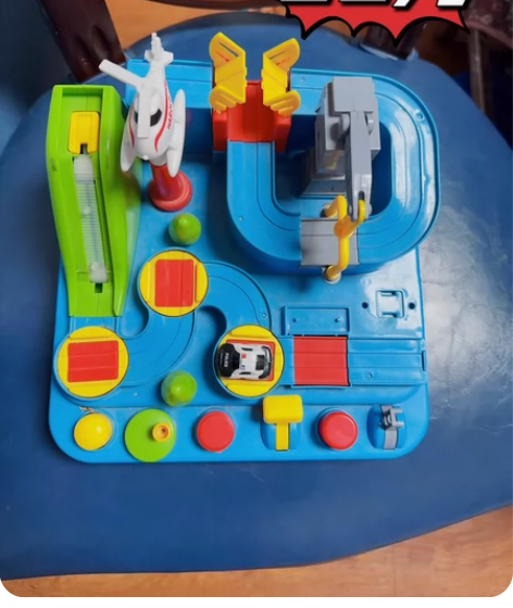 汽车闯关大冒险，不包邮 感兴趣的话点“我想...