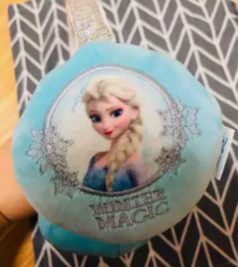 冰雪奇缘耳包 只有一个 全新 包邮 感兴趣...