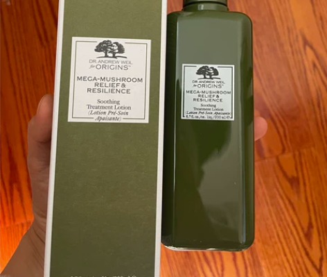 悦木之源 菌菇水，免税店代购买的，脑抽买了...