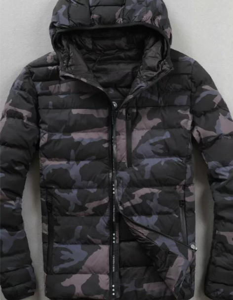 服装时尚迷彩潮鹅2021秋冬季新款羽绒服男短