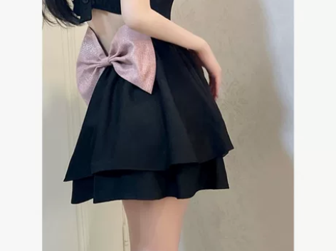 YUZHI辣妹风蝴蝶结蓬蓬裙挂脖抹胸性感连...