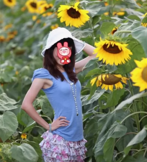 Veromoda甜美碎花蛋糕裙，半身裙，超...