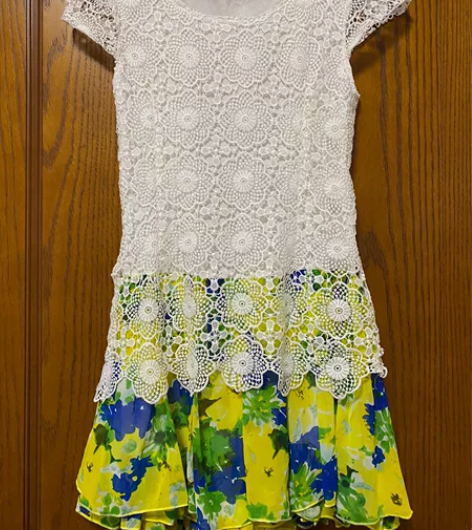 蕾丝雪纺黄绿花色小个子连衣裙 花苞式 裙长...