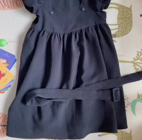 公主风连衣裙 XS号 穿了2-3次 有一点...