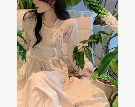 黑标张大奕2023早春新款连衣裙重工田园风...