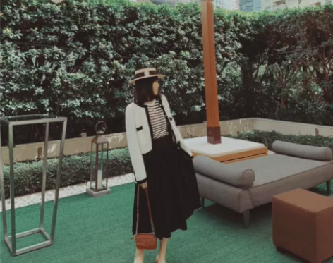 DORA19春 小味道儿赫本风半身裙 m ...