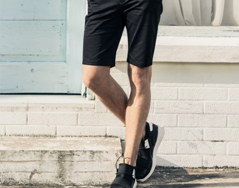 英爵伦 爽滑面料纯色韩版修身男士休闲裤短裤...