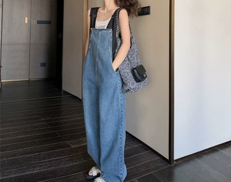 复古牛仔背带裤女夏季新款宽松显瘦减龄高腰