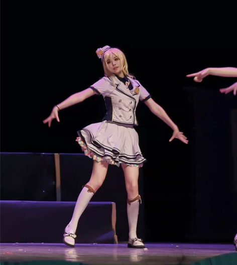 绝色漫绚濑绘里cos  s码大全套 衣服绝...