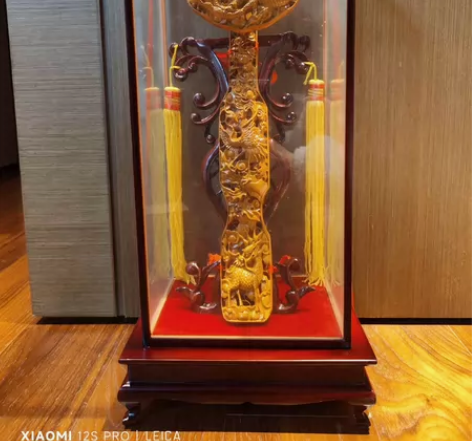 如意木雕，楷雕如意，细节金梅生动，有配盒子...