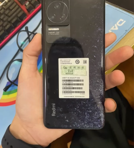 红米k50 12+256  在保到今年5月...