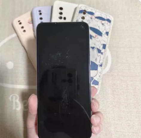 自用iQOOZ1 九成新 5G版 8+25...