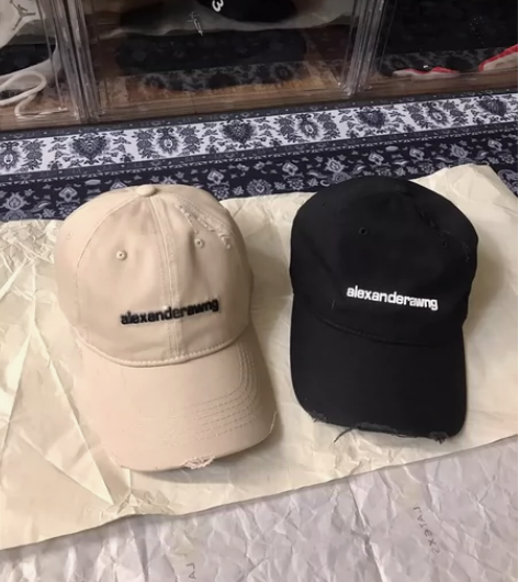 AW网红大王字母潮牌磨破鸭舌帽棒球帽遮阳帽...