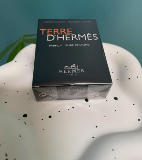 大地浓香和淡香各一瓶[超便宜][包邮][牛...