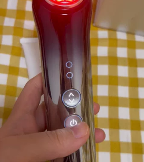 雅萌4环美容仪，成色9新9新，跟视频上一样...