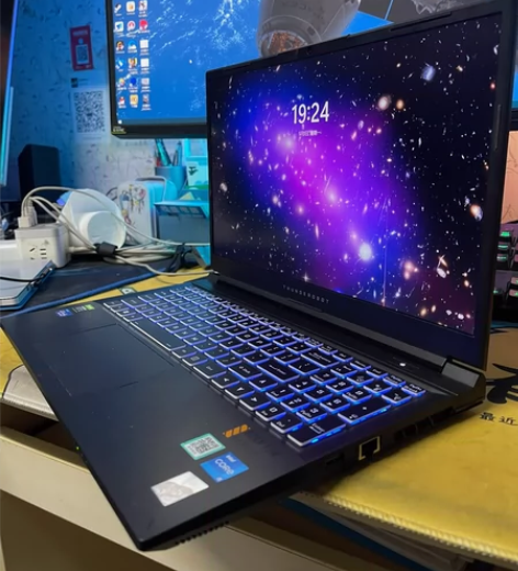 新到一台 雷神911MT笔记本电脑 23年...