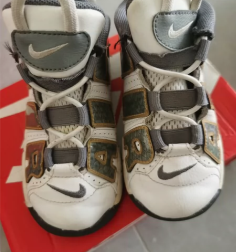 耐克皮蓬，8C，大小查下官网尺码表，成色如...