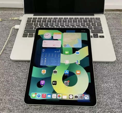 哥哥刚送给我的?iPad?Air?2020...