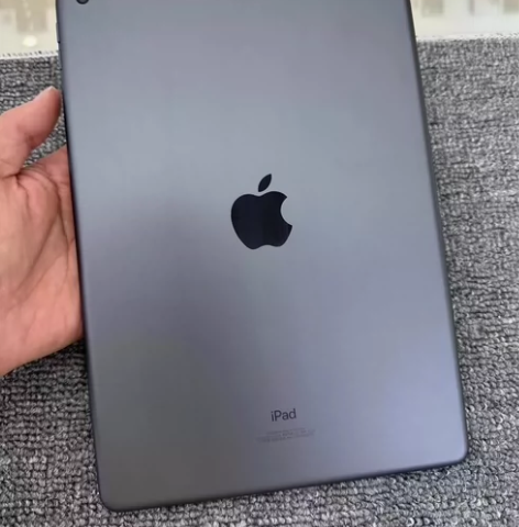 闲置出售ipad 2019款 128g ,...