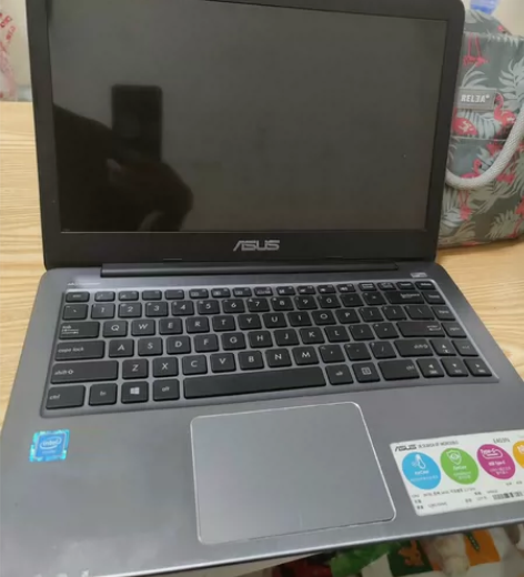 华硕E403N轻薄本，处理器奔腾3450，...