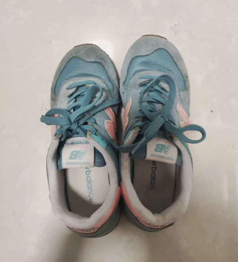 新百伦574 38码细节如图万达滔博运动场...