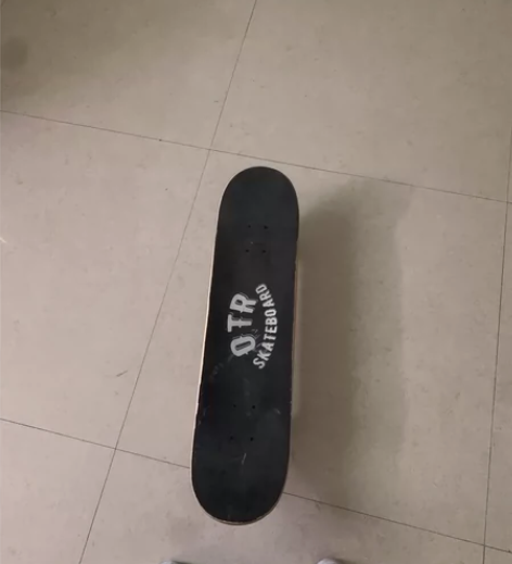 OTR专业滑板整板 送滑板包和T字工具 感...