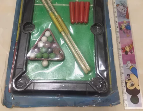 80年代台球桌球玩具，电话还是6位数，外包...