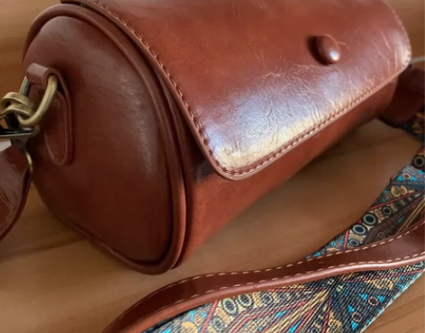 商场撤柜年后清包包全新小圆包女包 纯色大容...