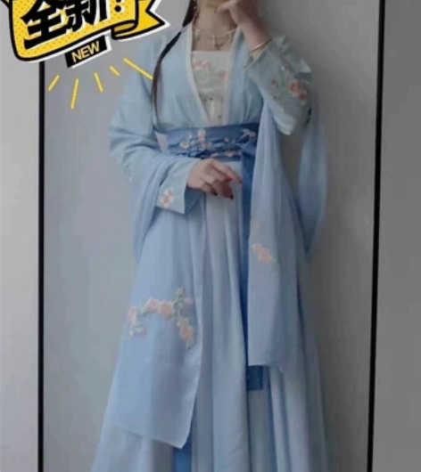 回来就穿了一次。面料偏厚。裙子垂感特别好，...