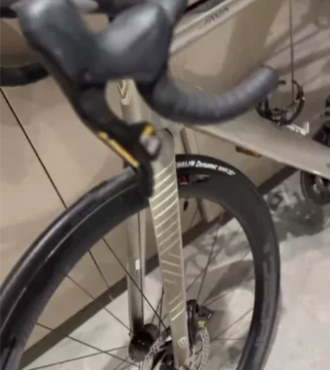 Java鱼雷6，于4月中购入，就在学校骑，...